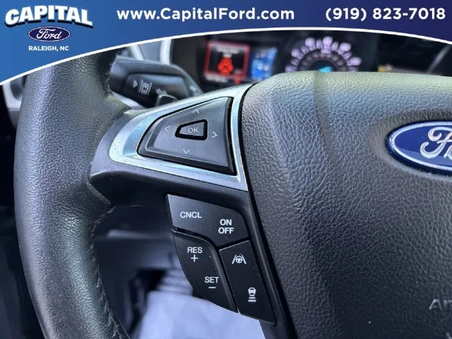 Used 2020 Gray Ford SEL image 23