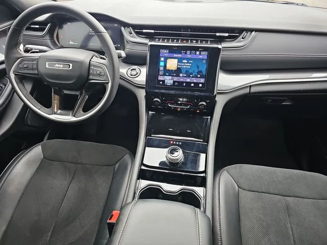 Used 2023 Black Jeep Altitude X image 20