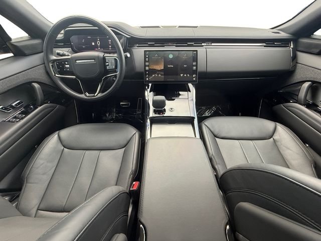 Used 2024 Gray Land Rover Dynamic SE image 12