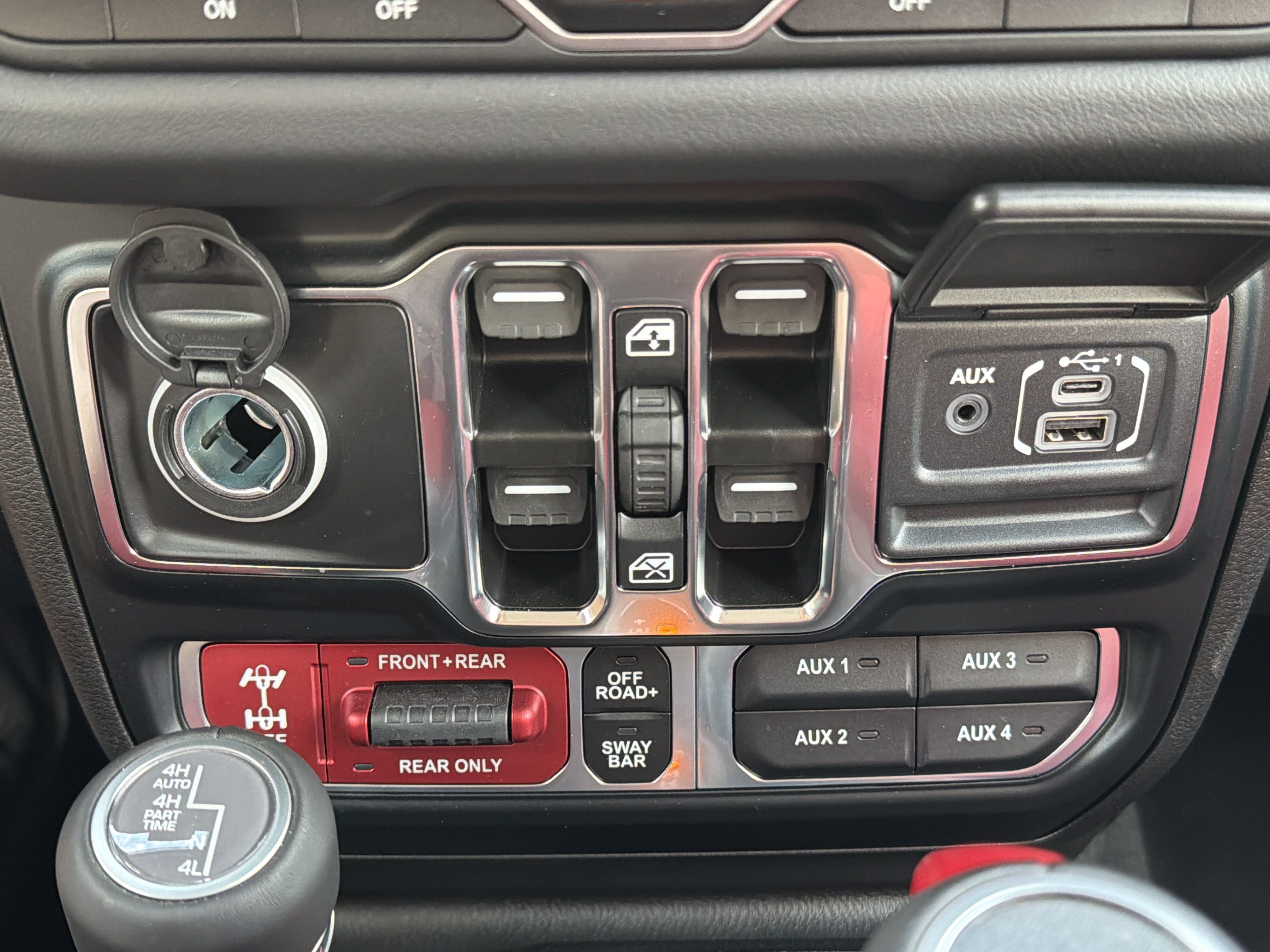 Used 2024 Bright White Clearcoat Jeep Rubicon 392 image 8