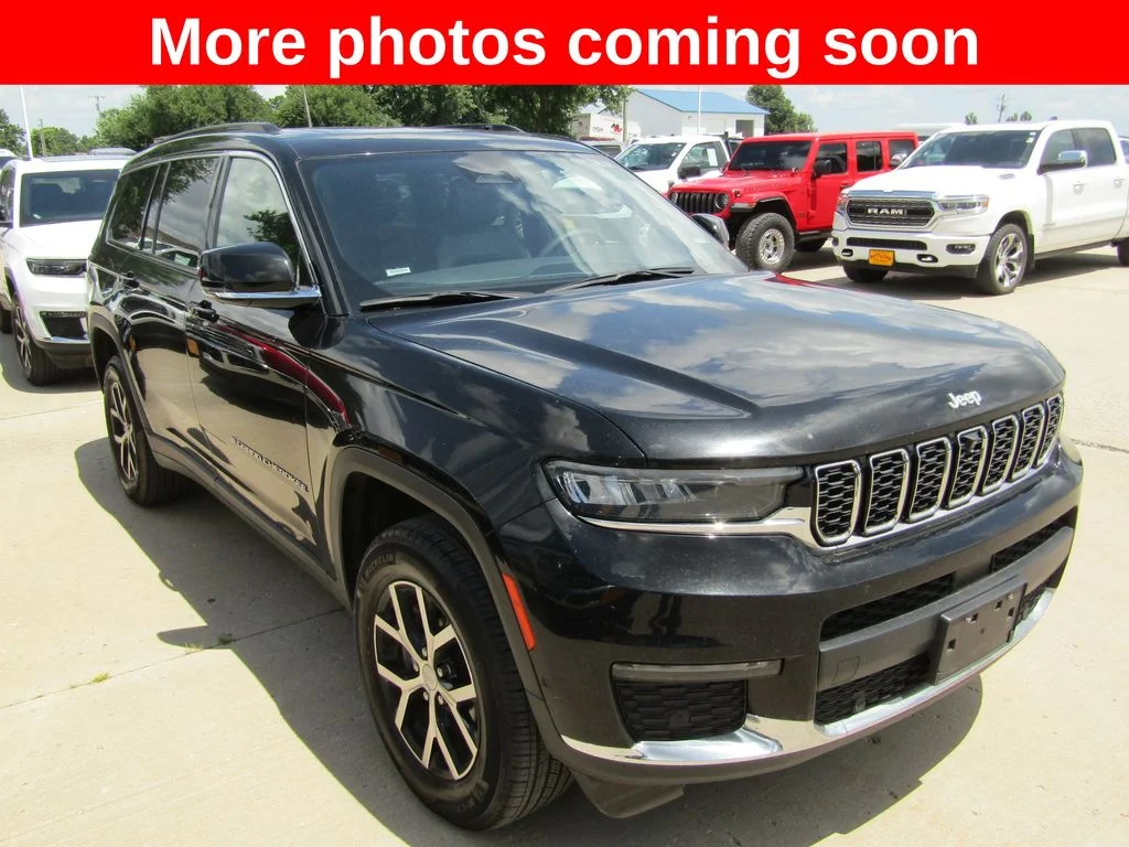 Used 2024 Black Jeep Limited image 7
