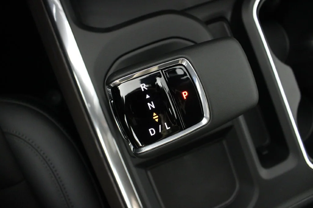 2026 GMC Sierra 1500 SLT - Photo 28