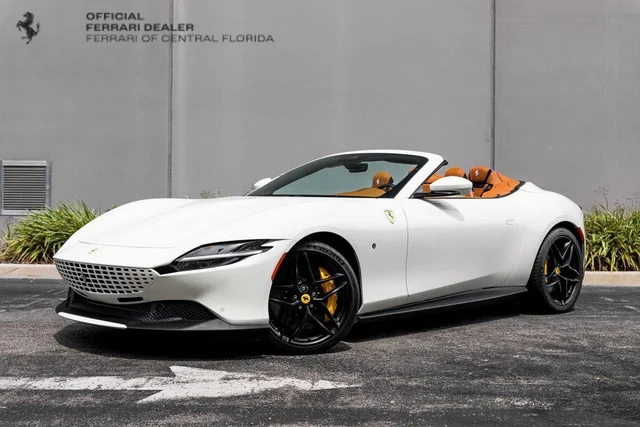 2025 Ferrari Roma Spider Spider