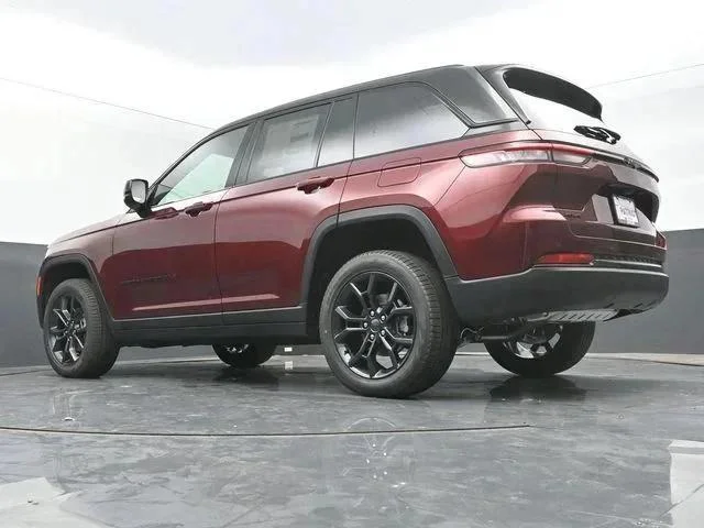 New 2025 Velvet Red Pearl-Coat Exterior Paint Jeep Limited image 40