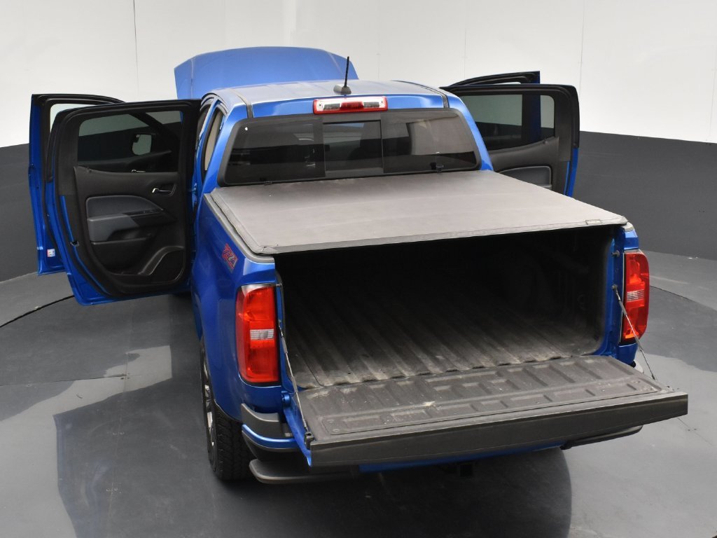 Used 2021 Blue Chevrolet Z71 image 35