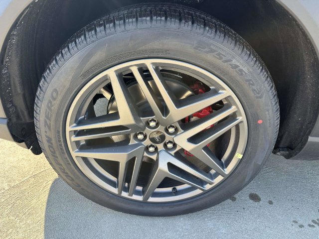 New 2026 Agate Black Metallic Ford ST-Line image 33