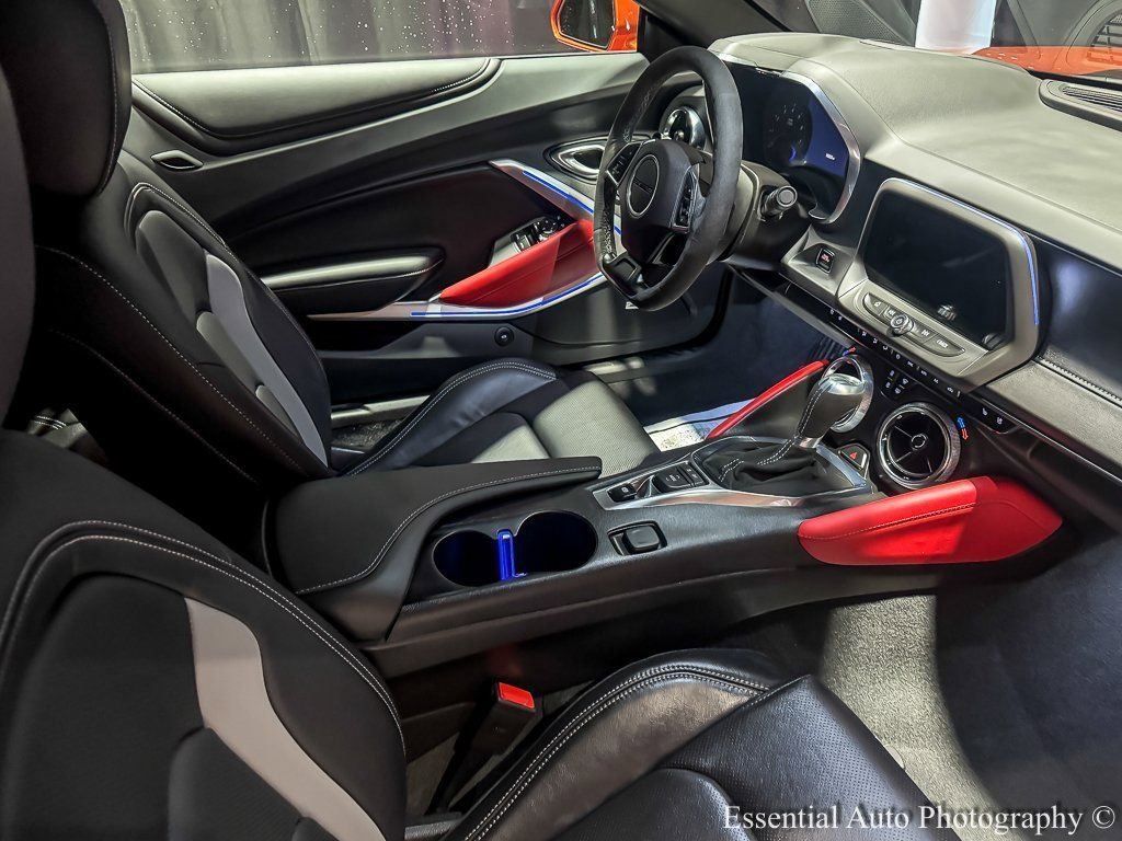 2023 CHEVROLET CAMARO - Image 24