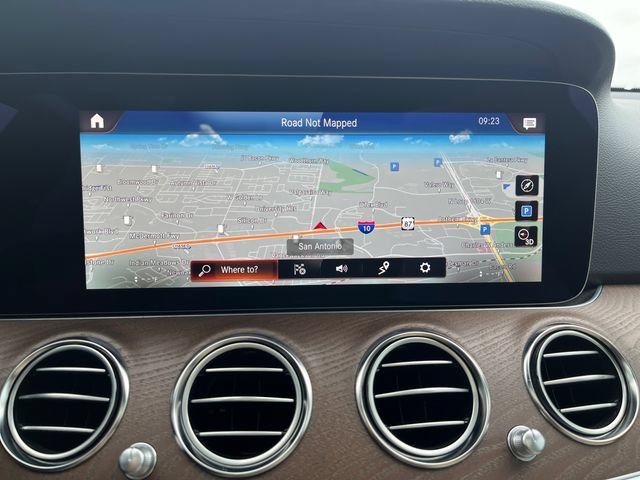 Used 2023  Mercedes-Benz E 350 image 20