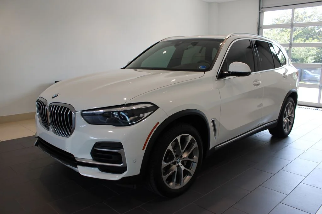 Used 2022 Alpine White BMW xDrive40i image 12