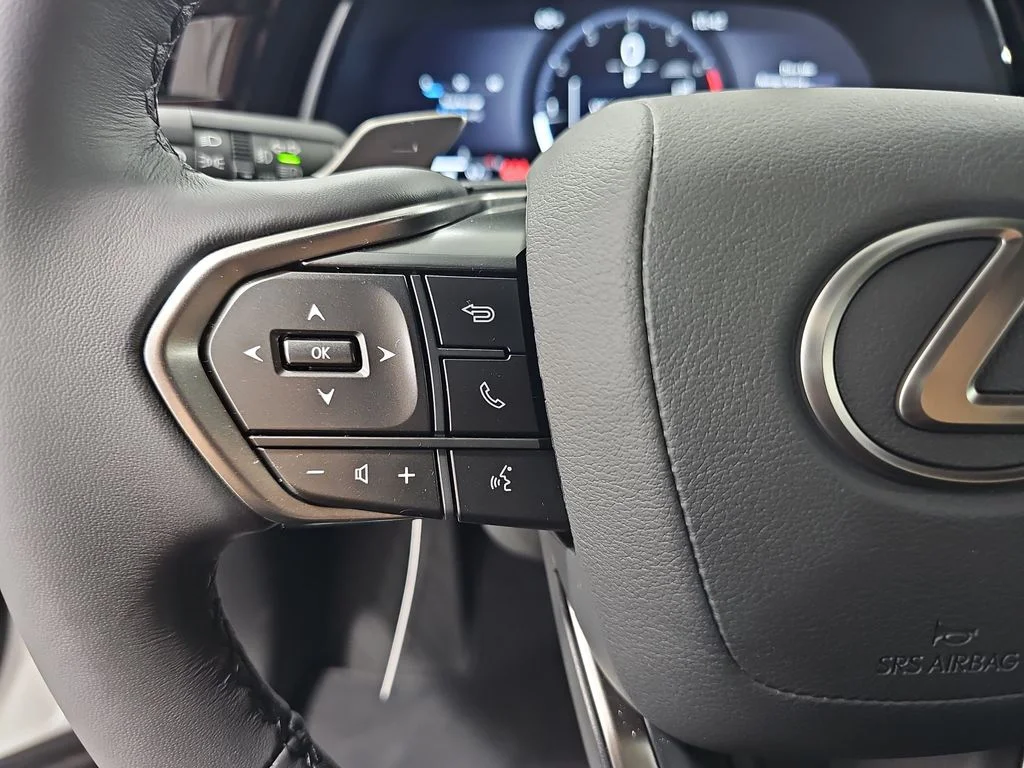 New 2026 Eminent White Pearl Lexus AWD image 16