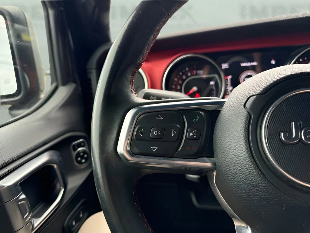 Used 2019  Jeep Rubicon image 15