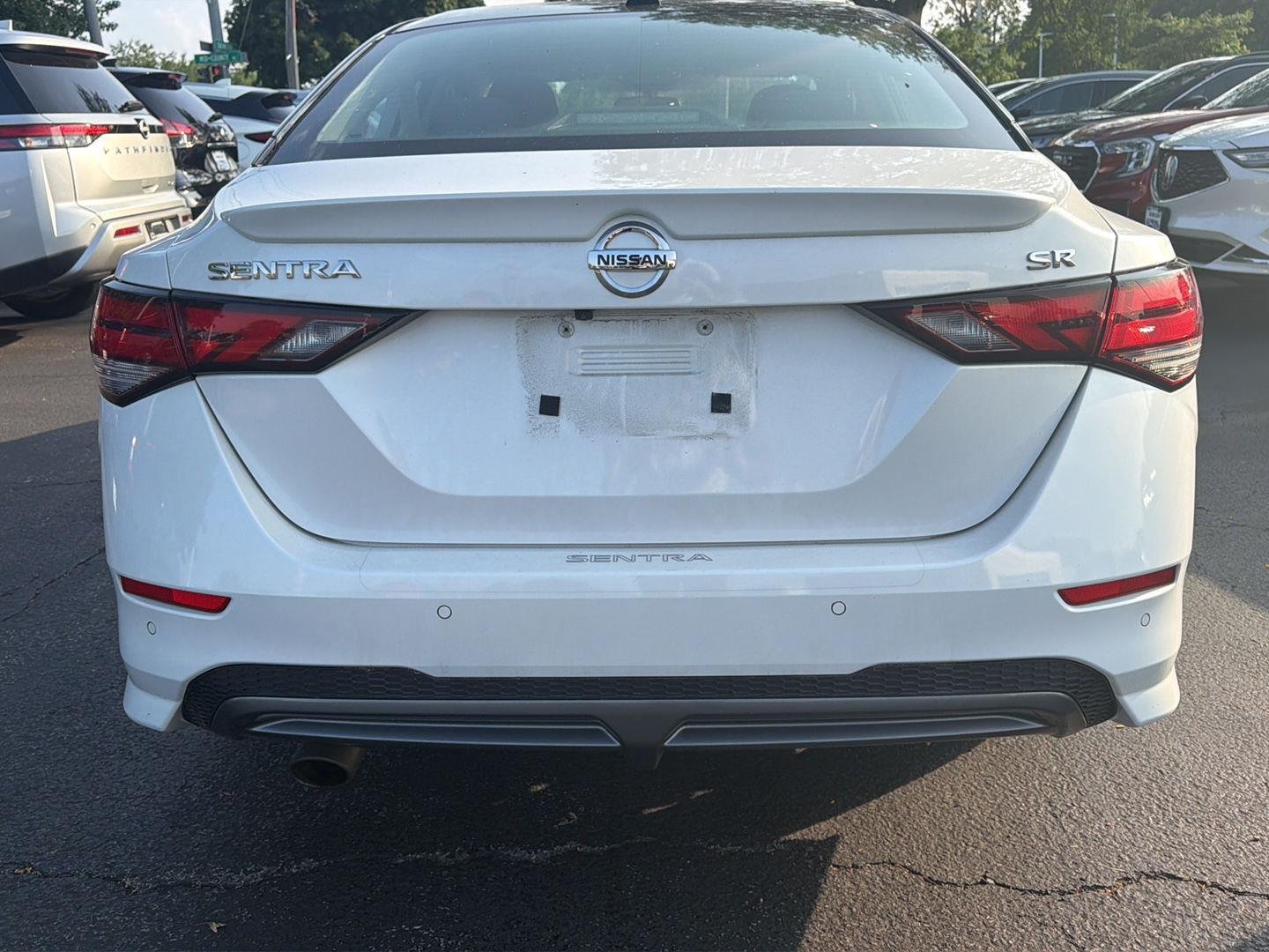 Used 2021 Aspen White/Super Black Nissan SR image 5