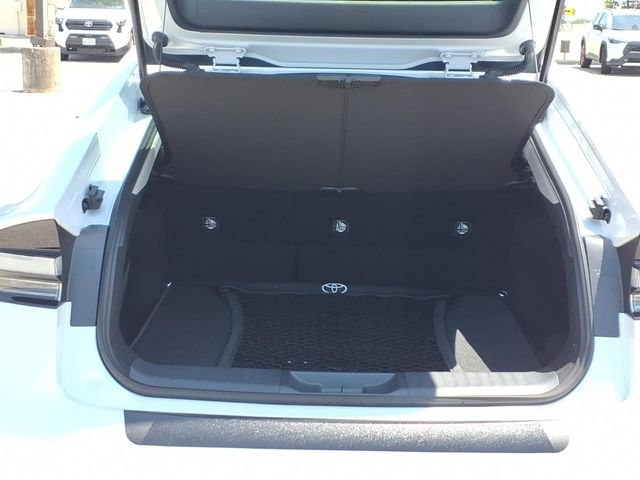 New 2026 Wind Chill Pearl <sup>1</sup> Toyota  XSE image 7