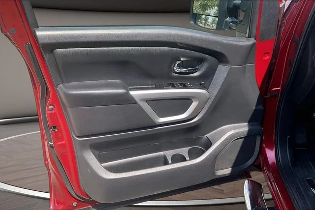 Used 2018 Red Nissan SV image 22