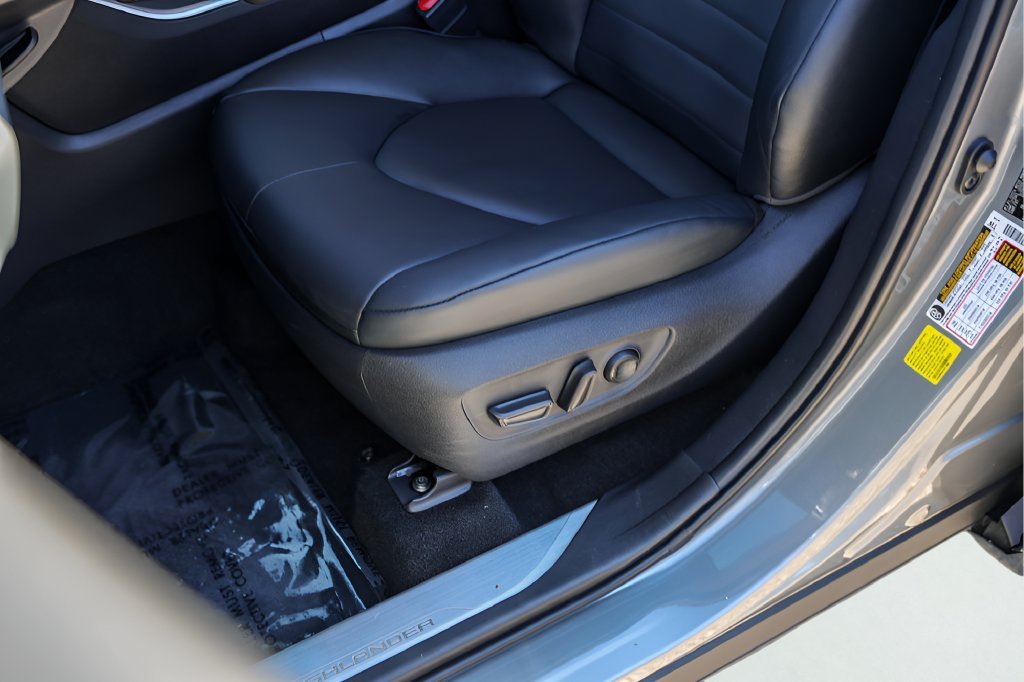 2026 Toyota Highlander XLE - Photo 10