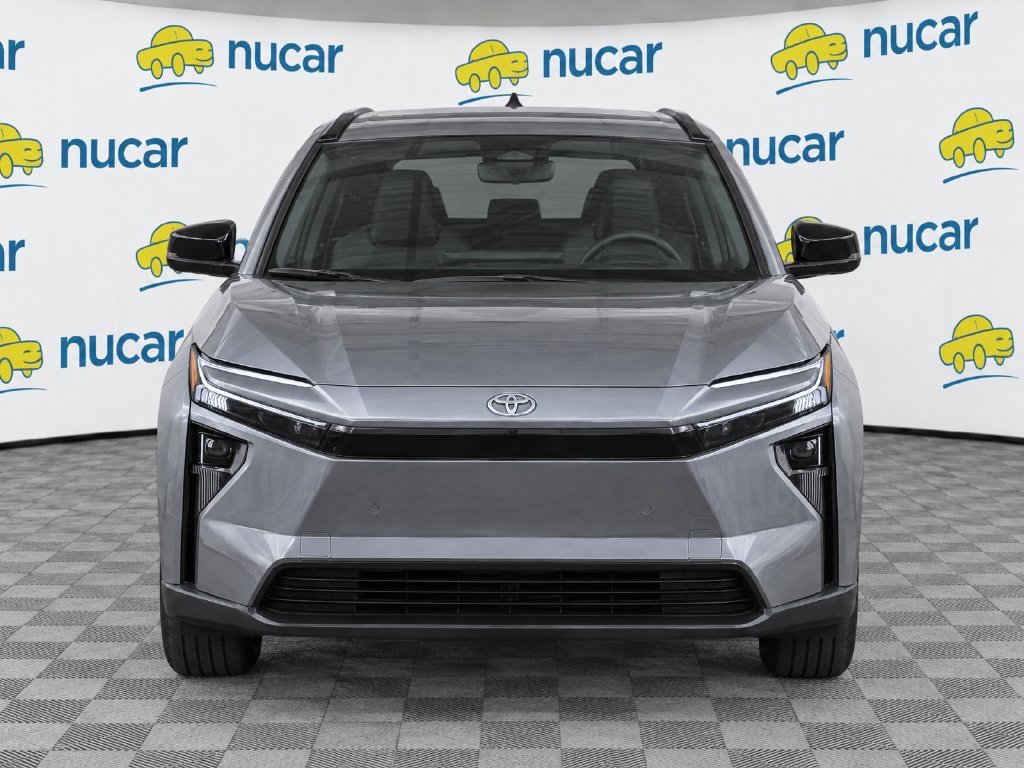 Used 2026  Toyota XLE image 5