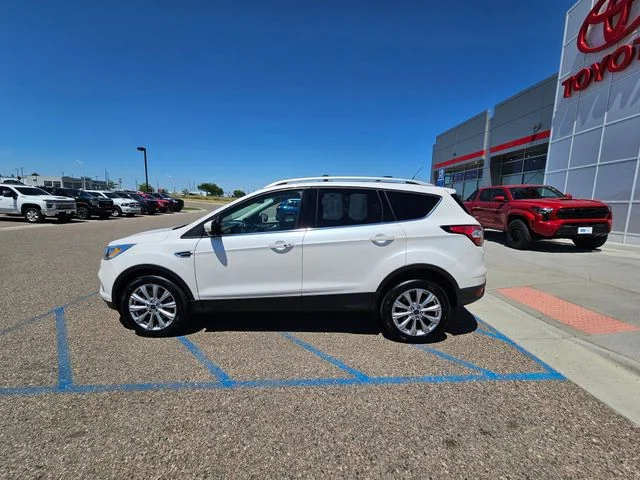 Used 2018 White Platinum Clearcoat Metallic Ford Titanium image 9