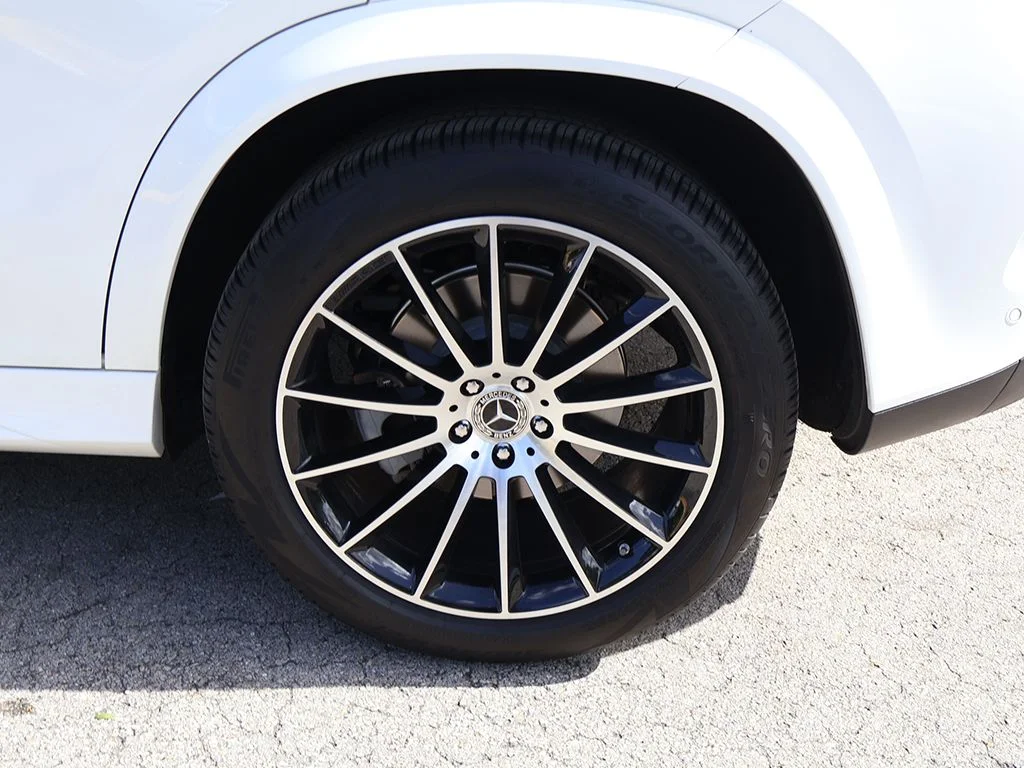 Used 2023 White Mercedes-Benz GLE 450 image 25