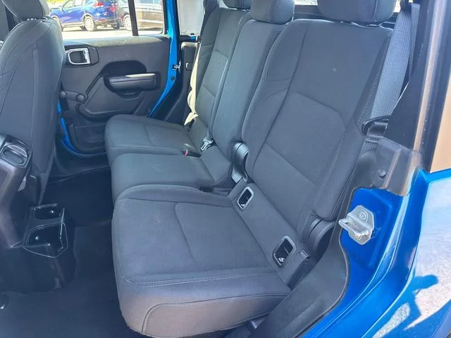 Used 2020 Blue Jeep Sport image 15