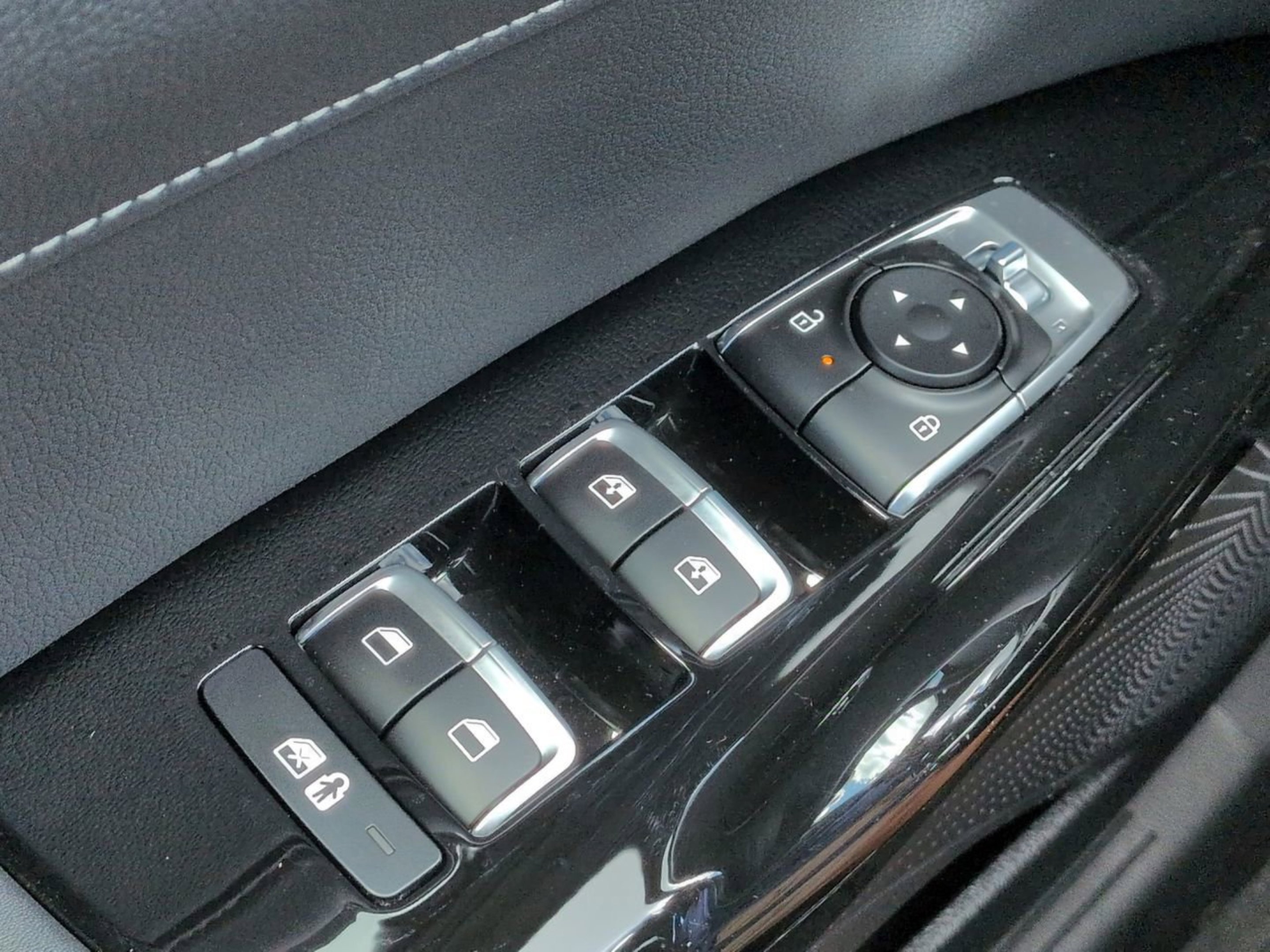 New 2026 Steel Matte Gray Kia GT-Line image 28