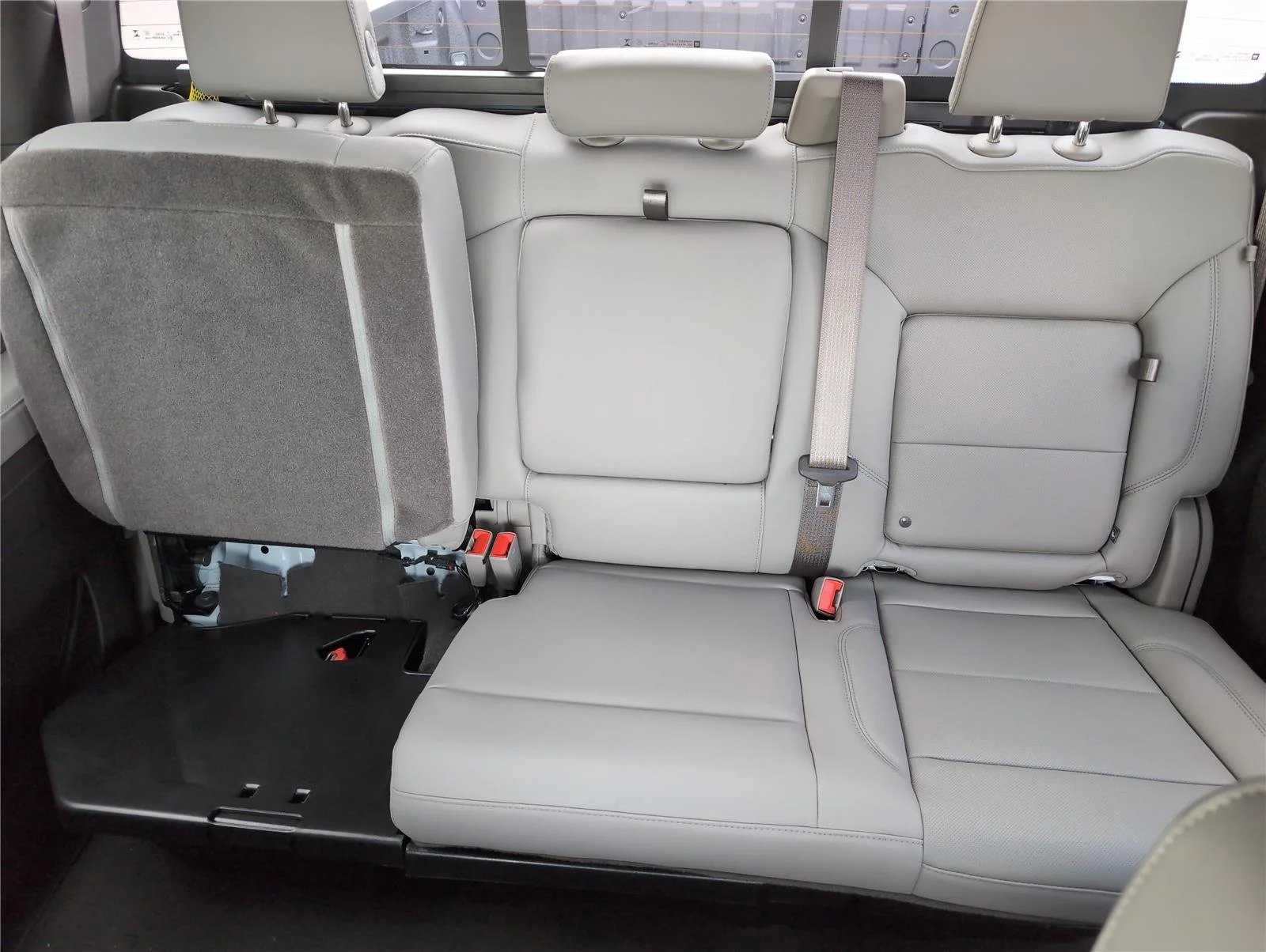 2026 GMC Sierra 1500 SLT - Photo 26
