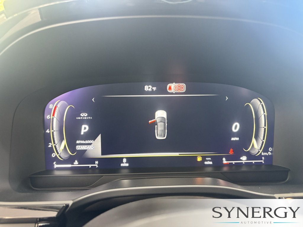 New 2027 RADIANT WHITE INFINITI Luxe FWD image 14