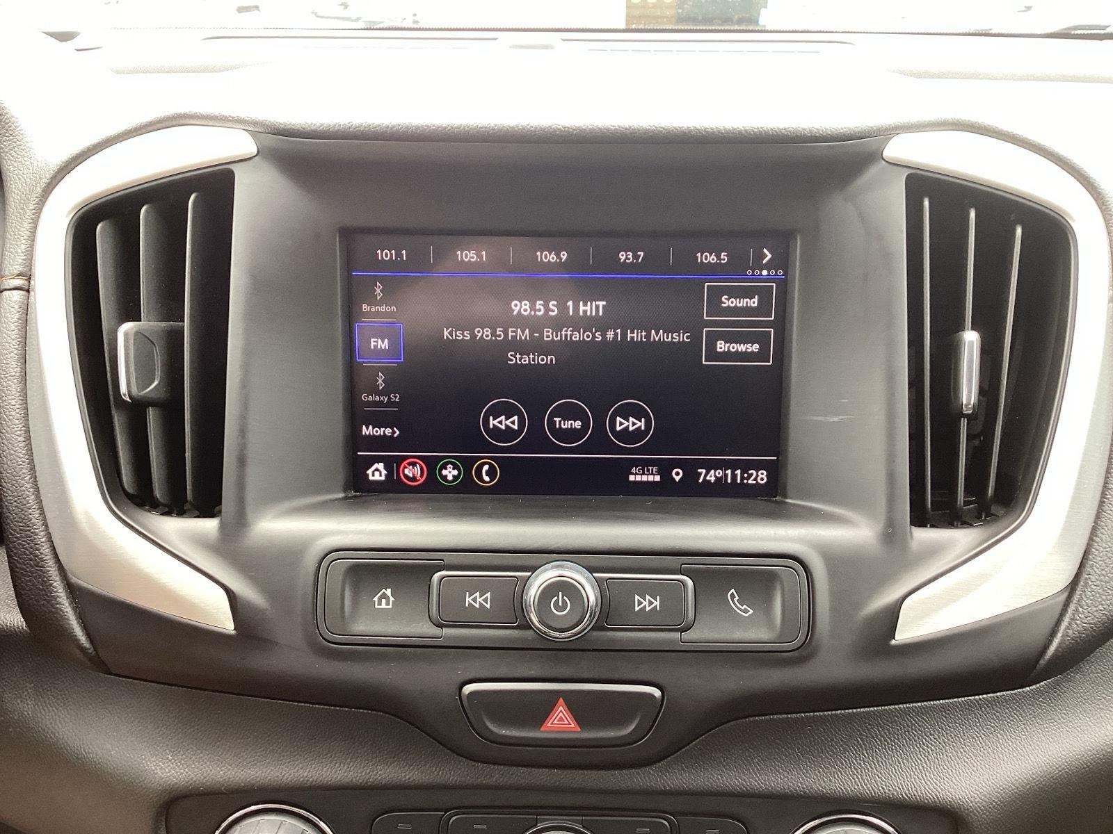 Used 2020 Satin Steel Metallic GMC SLE image 20