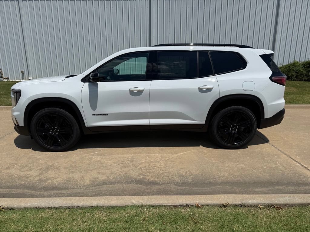 New 2026 Summit White GMC Elevation image 2