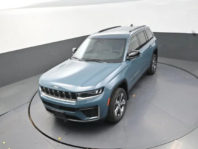 New 2026 Steel Blue Exterior Paint Jeep Limited image 12