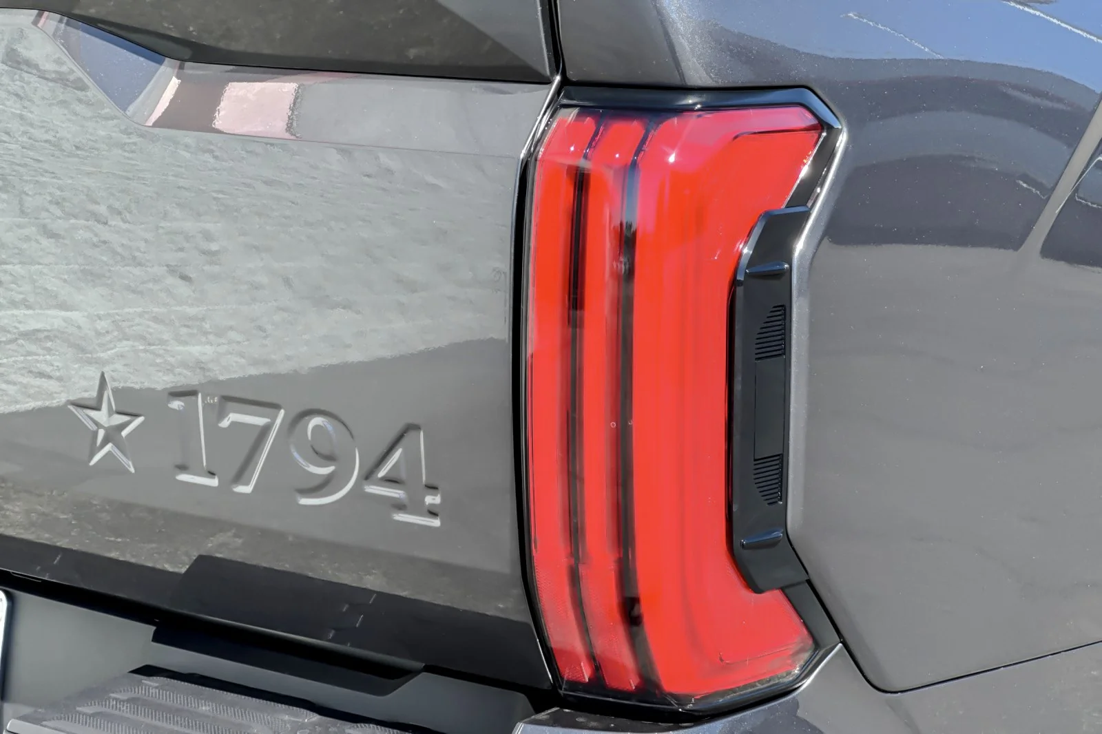 2026 Toyota Tundra 1794 Edition - Photo 25