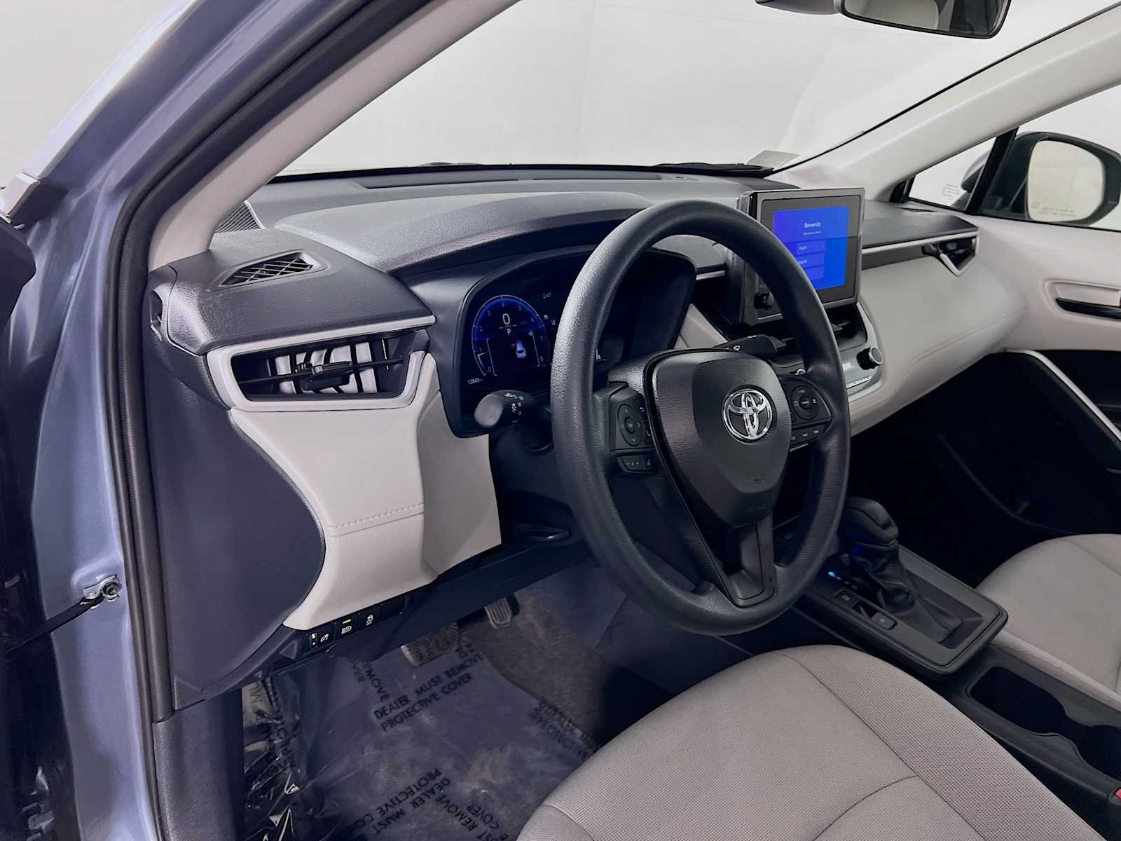 Used 2026 Celestite Toyota L image 9