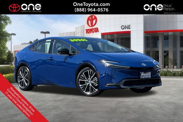 2024 Toyota Prius Limited AWD's photo