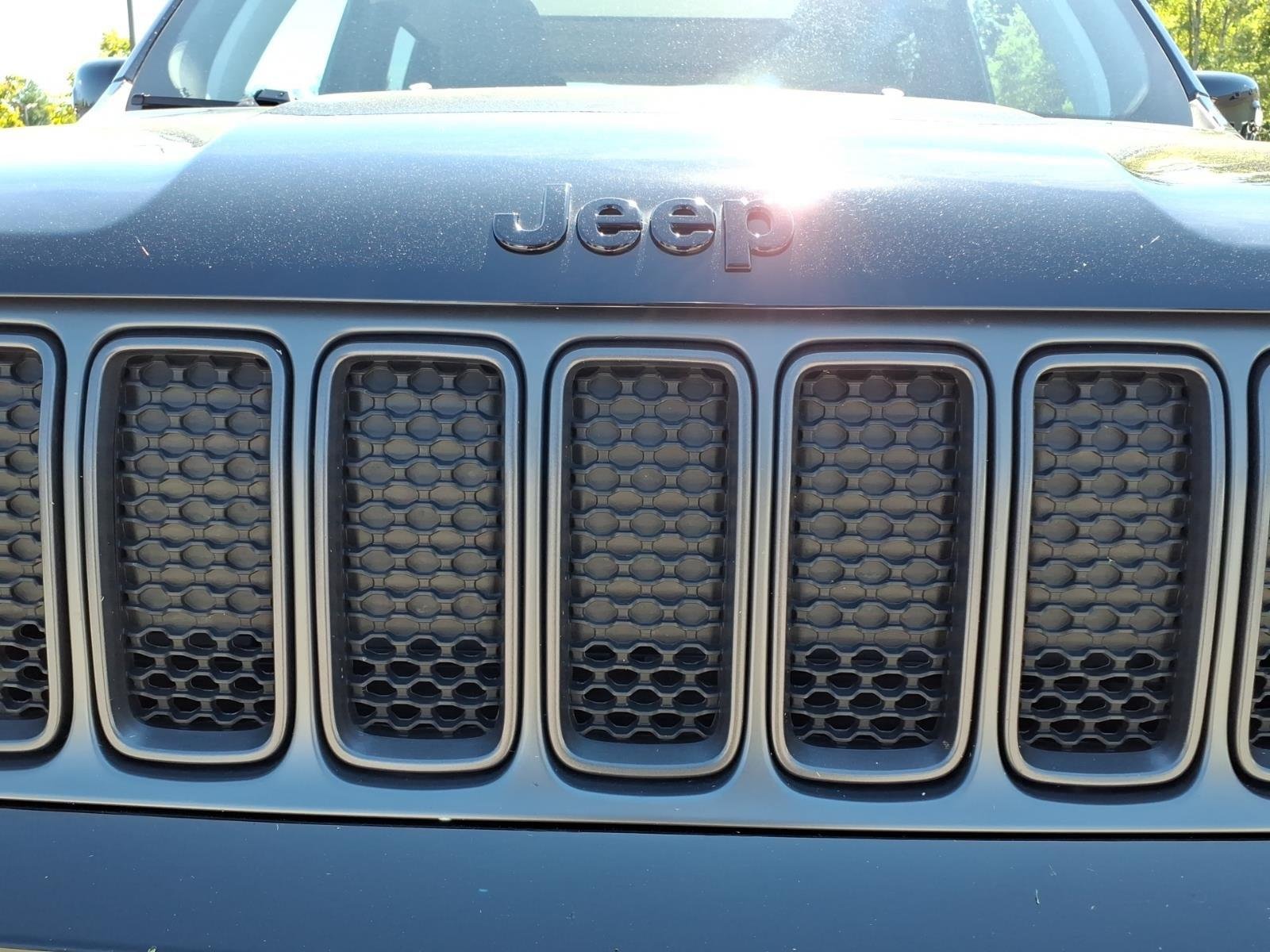 Used 2023 Black Clearcoat Jeep Limited image 12