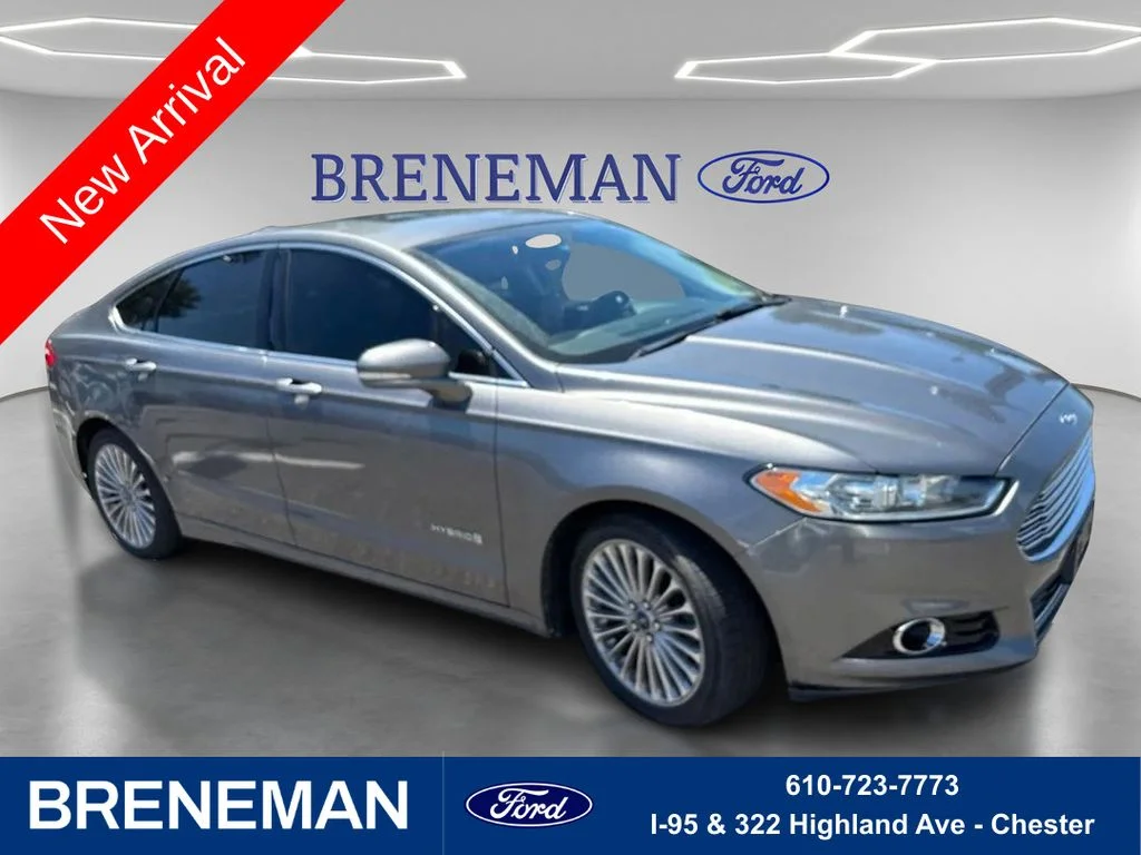 2013 Ford Fusion Titanium Hybrid's photo