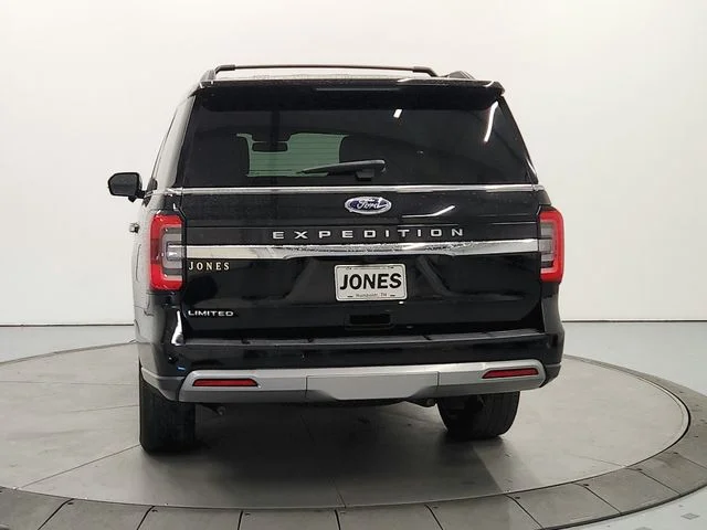 Used 2023 Black Ford Limited image 7
