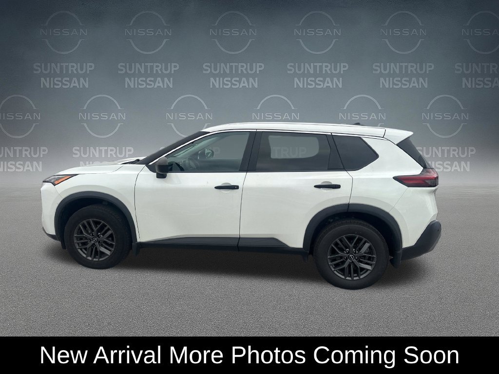 Used 2023 White Nissan S image 2