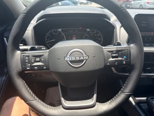 Used 2025 Black Nissan SV image 30