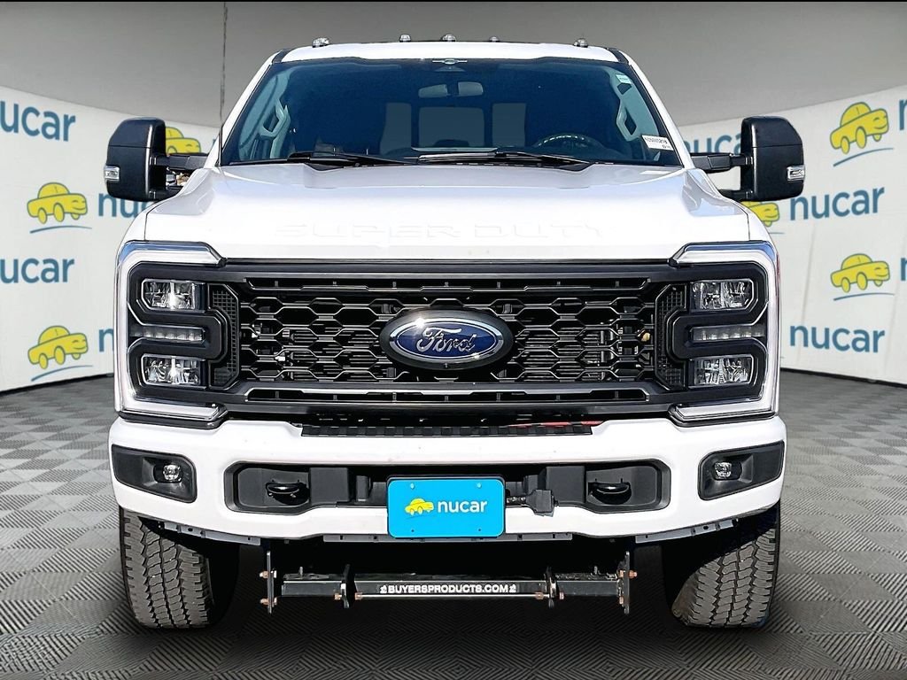 Used 2023 White Ford XL image 2