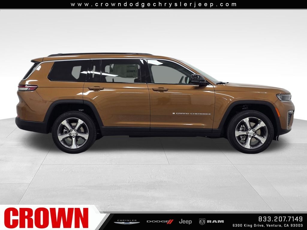 New 2026 Copper Shino Metallic Clear-Coat Exterior Paint Jeep Limited image 4