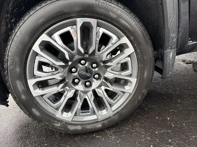 New 2026 Onyx Black GMC Denali Ultimate image 30