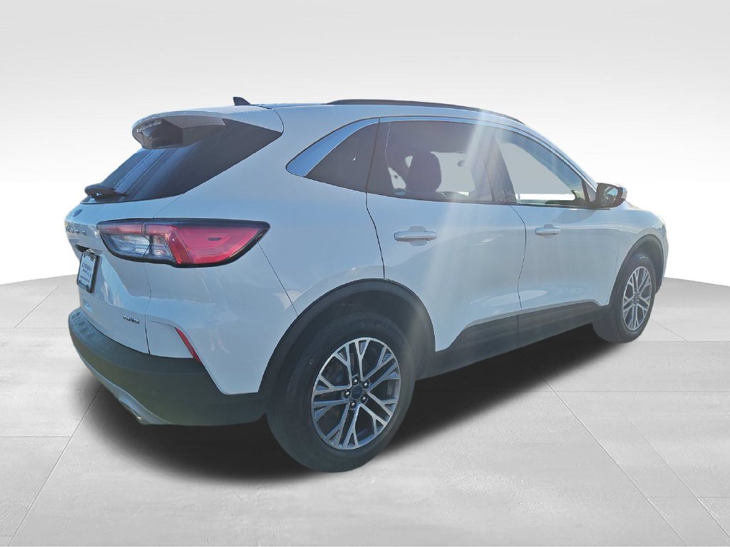 Used 2022 White Ford SEL image 5