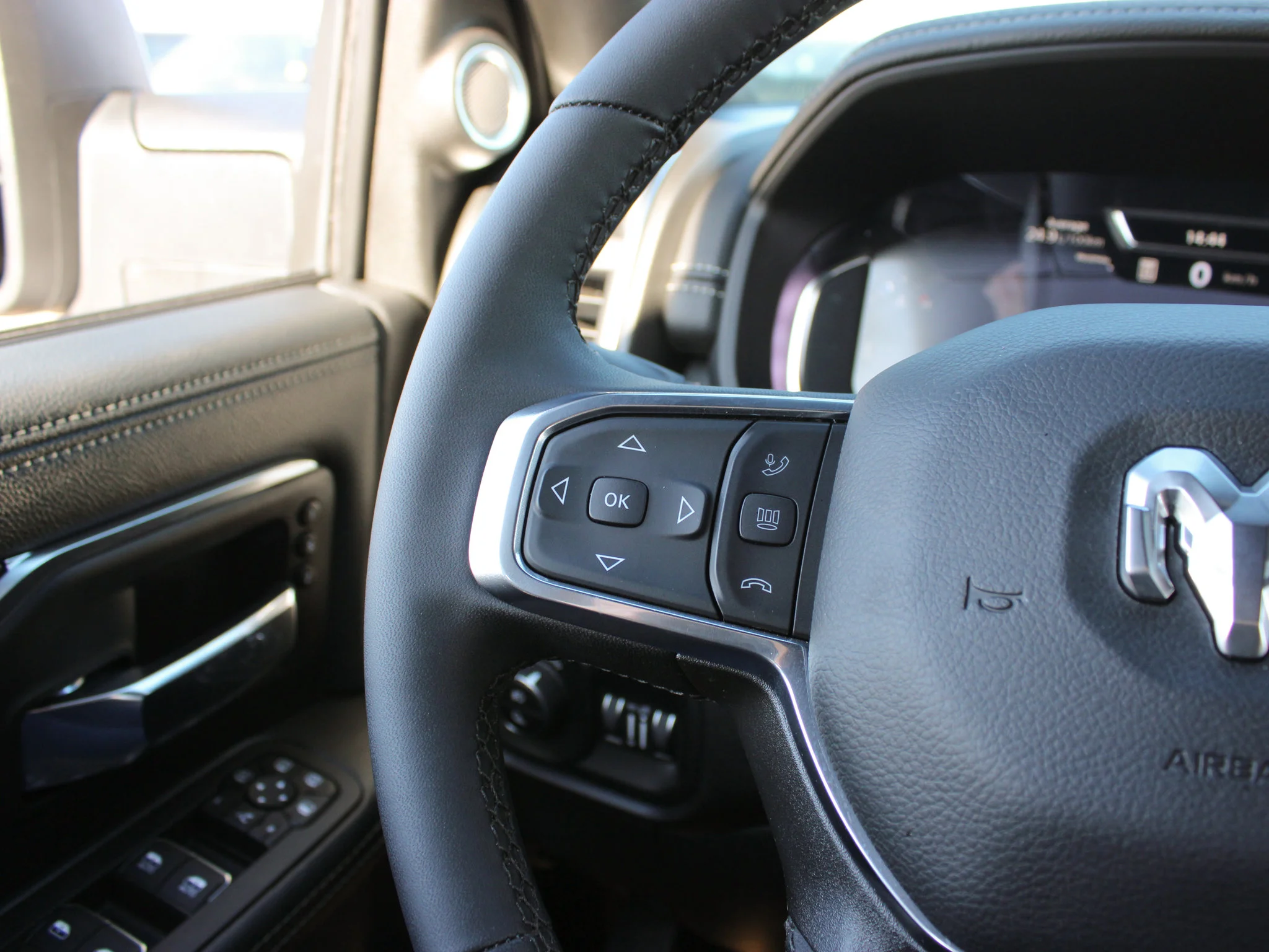 Certified Used 2025 Black RAM Laramie * 3M PPF | Power Running Boards | No Accidents | Heated Seats | FUEL Wheels | Apple CarPlay image 28