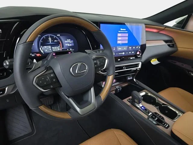 New 2026 Eminent White Pearl Lexus PREMIUM PLUS image 23