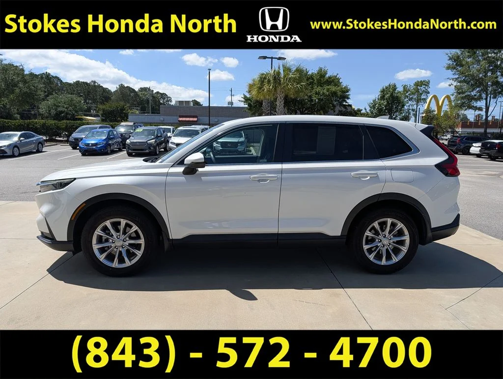 Used 2023 White Honda EX image 11