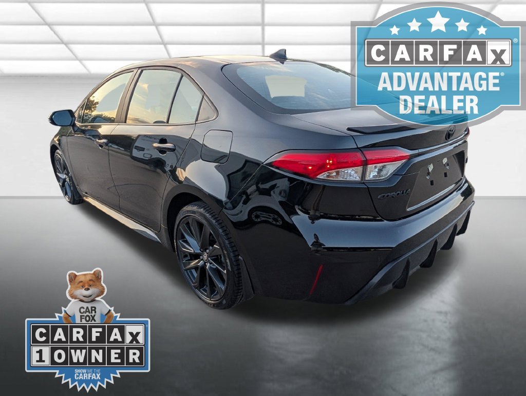 2026 Toyota Corolla SE - Photo 2