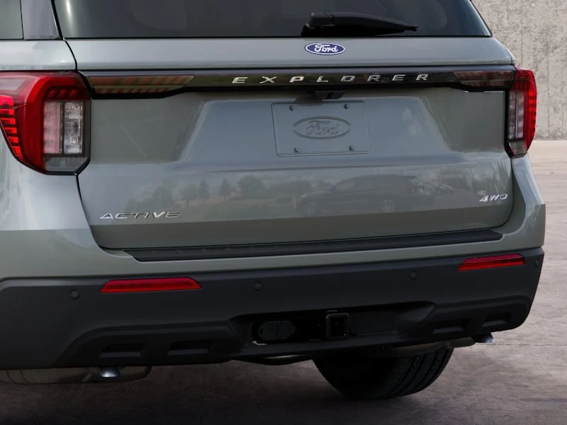 New 2027 Avalanche Gray Ford Active image 23