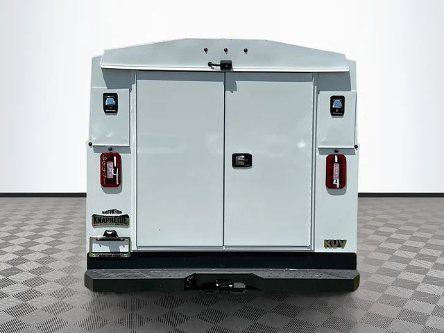 New 2025 Oxford White Ford Base image 5