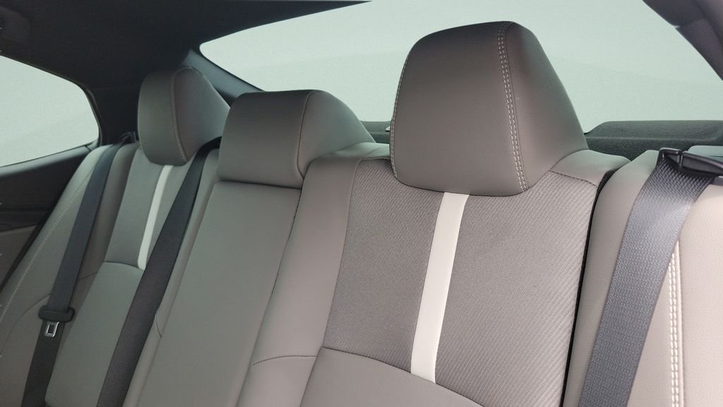 Certified Used 2025  Toyota SE image 10