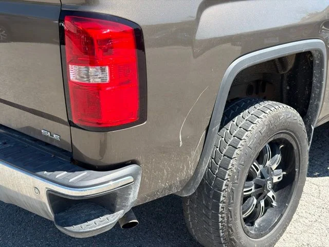 Used 2015 Brown GMC SLE image 7