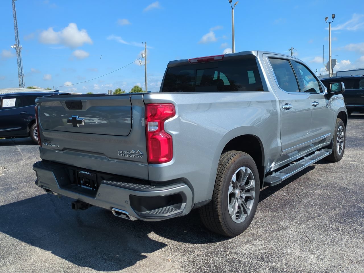 Used 2025 Sterling Gray Metallic Chevrolet High Country image 4
